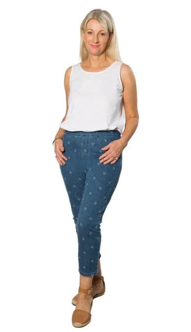 Equinox Womens 3/4 Length Fleur De Lys Print Denim Pants