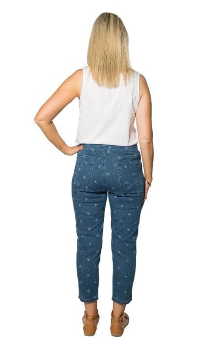 Equinox Womens 3/4 Length Fleur De Lys Print Denim Pants