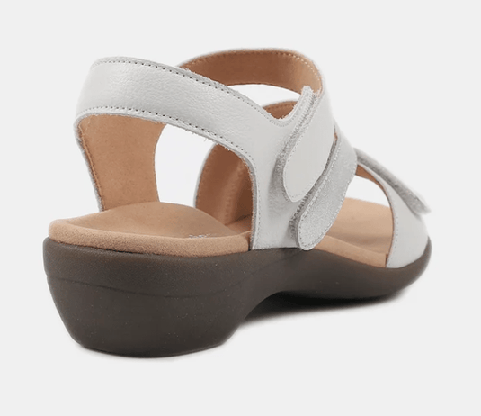 Hush Puppies Womens Awesome White Silver Sandals