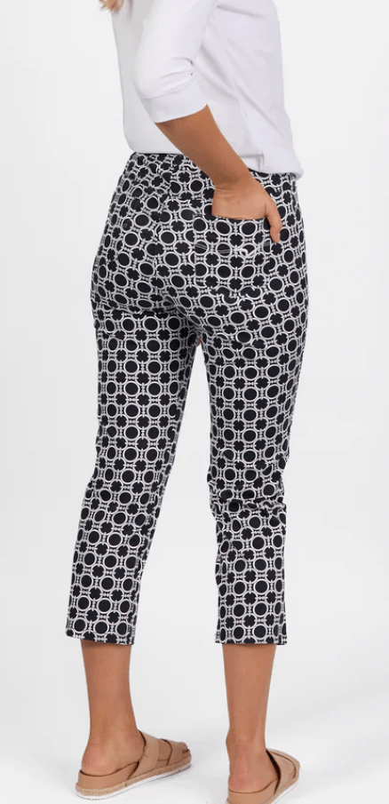 Load image into Gallery viewer, Vassalli Womens Printed Slim Leg 7/8 Length Lightweight Pull On Pant
