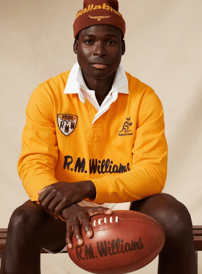 Load image into Gallery viewer, R.M. Williams Mens Wallabies Heritage Rugby Long Sleeve Regular Jersey
