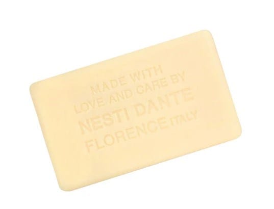 Load image into Gallery viewer, Saison Nesti Dante Fig &amp; Almond Soap
