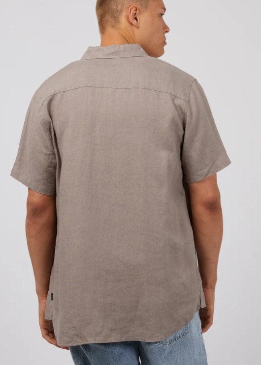 Load image into Gallery viewer, Silent Theory Mens Linen Shirt
