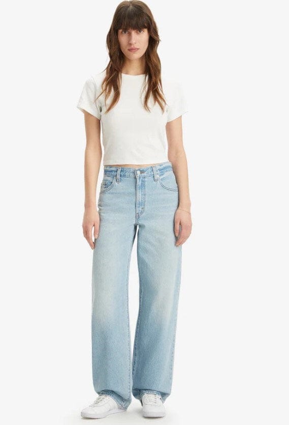 Load image into Gallery viewer, Levis Womens Baggy Dad Jeans - Pick Sides
