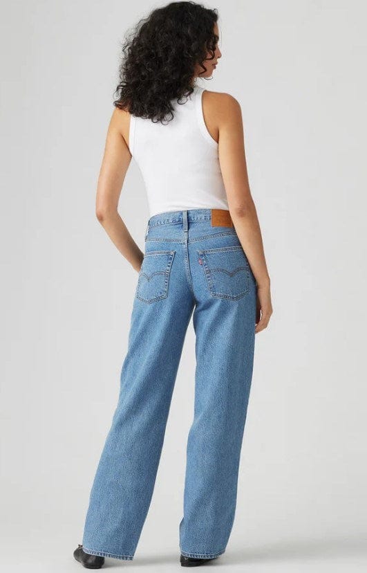 Load image into Gallery viewer, Levis Womens Baggy Dad Jeans - Own it Stone
