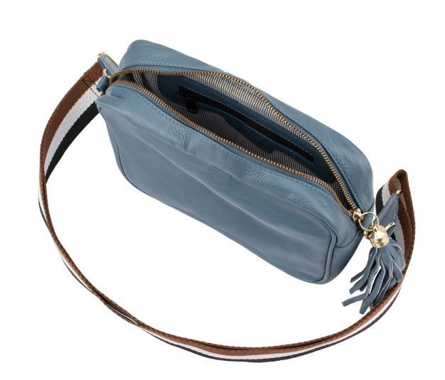 Load image into Gallery viewer, Franco Bonini Womens Camera Bag
