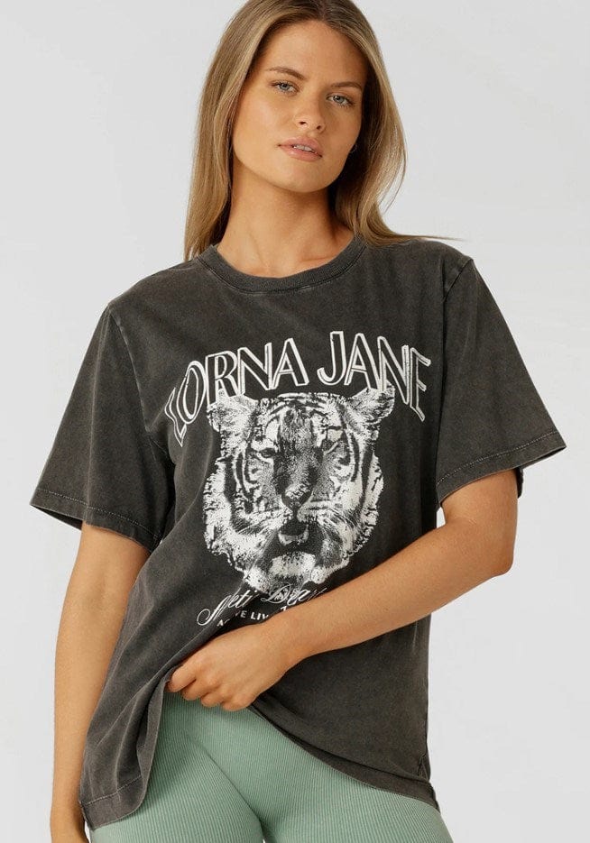 Load image into Gallery viewer, Lorna Jane Find Your Fierce Relaxed T-shirt
