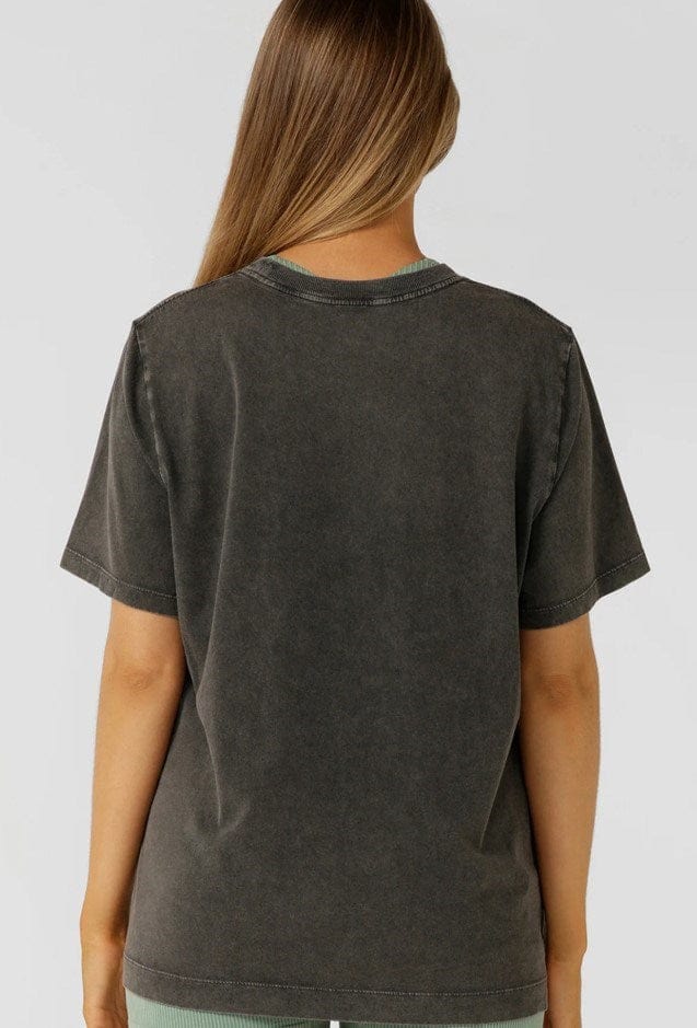 Load image into Gallery viewer, Lorna Jane Find Your Fierce Relaxed T-shirt
