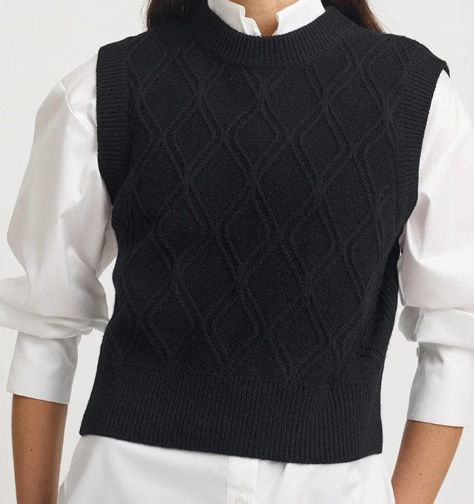 Load image into Gallery viewer, Toorallie Womens Diamond Cable Vest
