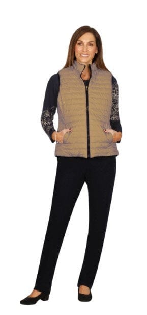 Load image into Gallery viewer, Jillian Womens Reversible Padded Vest
