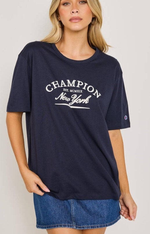 Load image into Gallery viewer, Champion Womens Graphic Oversized T-Shirt
