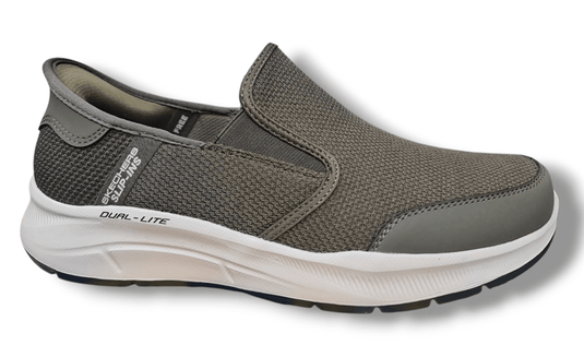 Skechers Mens Hands Free Slip-Ins: Equalizer 5.0 - Drayze Extra Wide