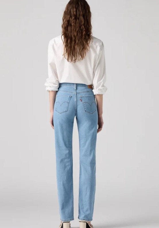 Load image into Gallery viewer, Levis Womens 314 Shaping Jeans
