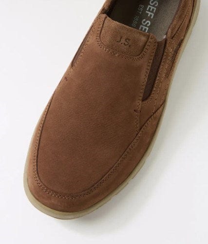 Load image into Gallery viewer, Josef Seibel Mens 09 Brandy Nubuck Flat Shoes
