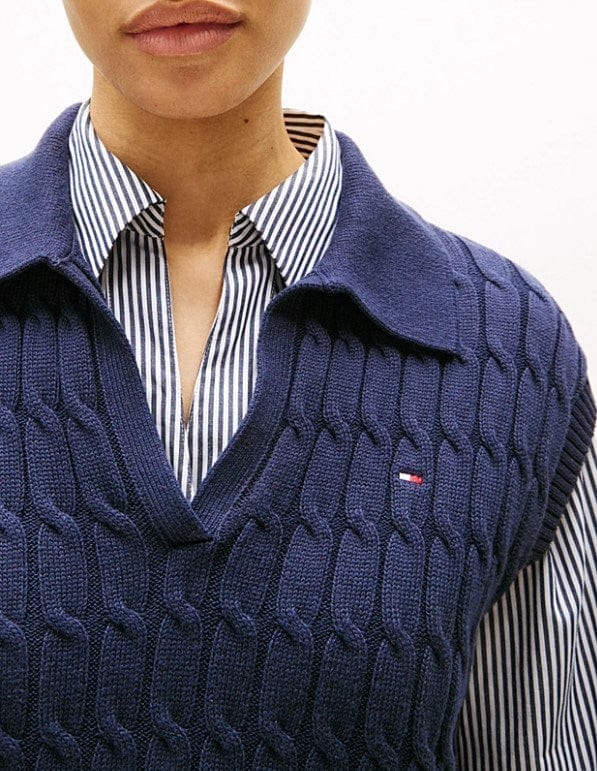 Load image into Gallery viewer, Tommy Hilfiger Womens Cable Polo Vest

