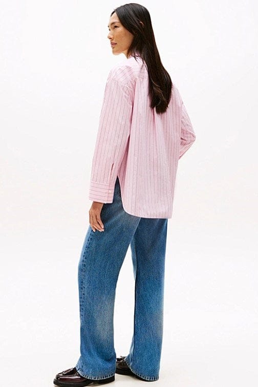 Load image into Gallery viewer, Tommy Hilfiger Womens Oversized Fit Adjustable Cuffs Poplin Shirt

