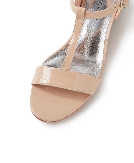 Load image into Gallery viewer, Django &amp; Juliette Womens Taner Sandal - Neutral
