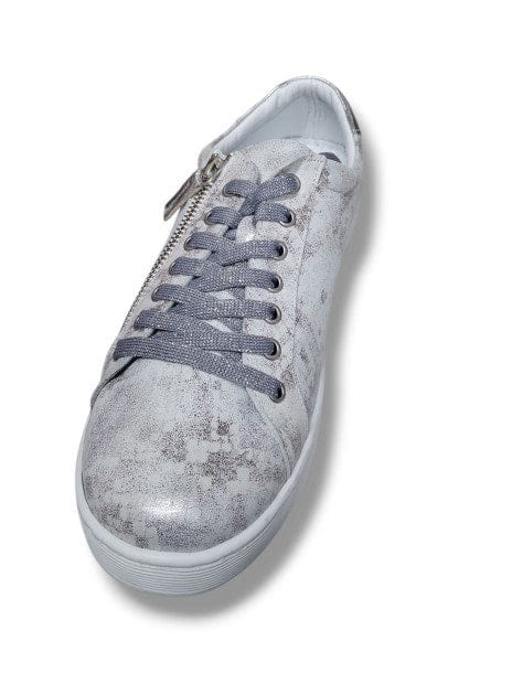 Load image into Gallery viewer, Rilassare Womens Token Fresh Shoes - Silver
