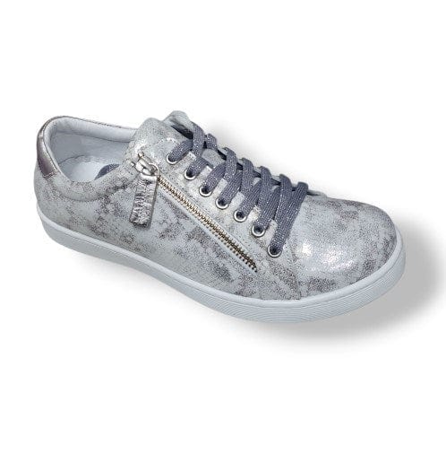 Load image into Gallery viewer, Rilassare Womens Token Fresh Shoes - Silver
