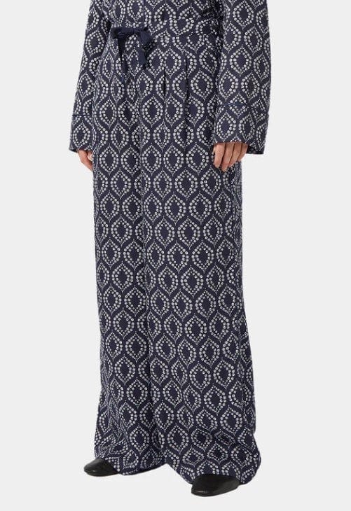 Load image into Gallery viewer, Scotch &amp; Soda Womens Eleni Wide Fit Pants
