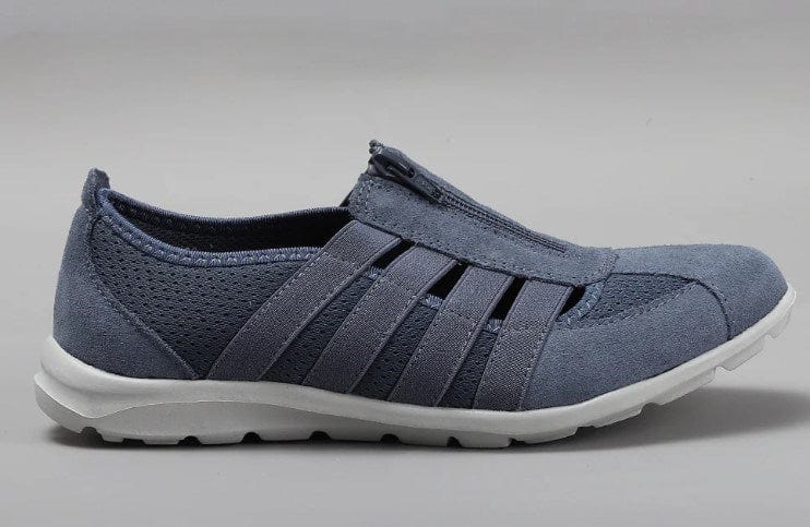 Load image into Gallery viewer, CC Resorts Womens Christine Shoe
