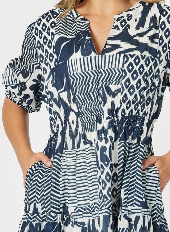 Load image into Gallery viewer, Threadz Womens Calabasas Print Dress
