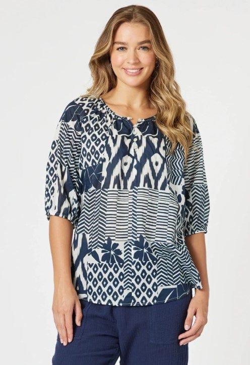 Threadz Womens Calabasas Print Top