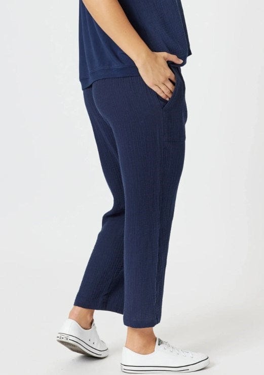 Load image into Gallery viewer, Threadz Womens Byron Cotton 7/8 Pant

