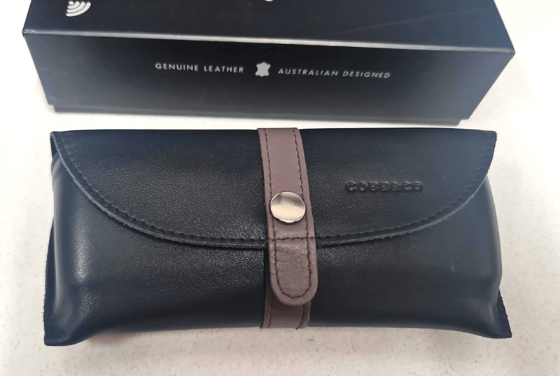 Load image into Gallery viewer, Cobb &amp; Co Mens Iris Anti-Theft Technology Leather Glasses Holder
