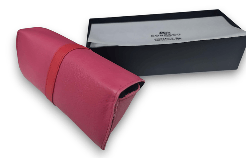 Load image into Gallery viewer, Cobb &amp; Co Mens Iris Anti-Theft Technology Leather Glasses Holder

