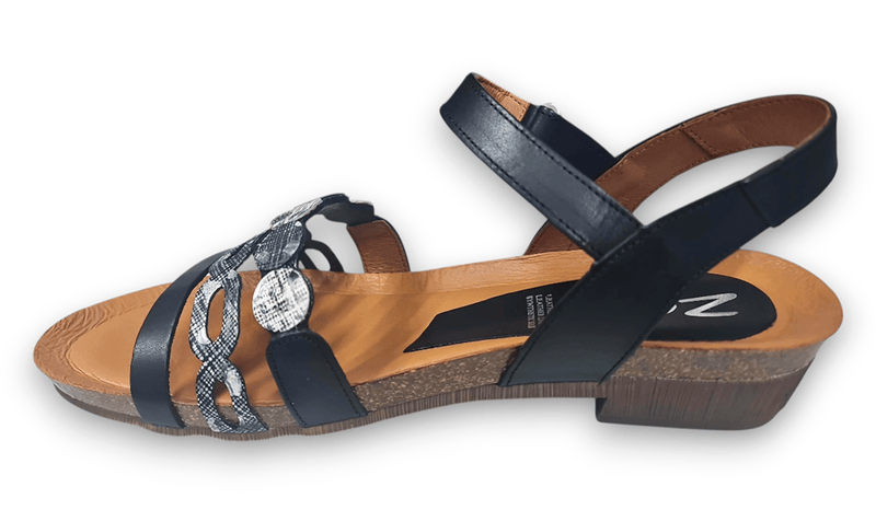 Load image into Gallery viewer, Zeta Womens Idalia Sandal - Black
