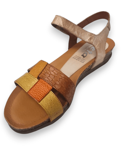 Zeta Womens Rollo Multi Colored Sandal - Natural