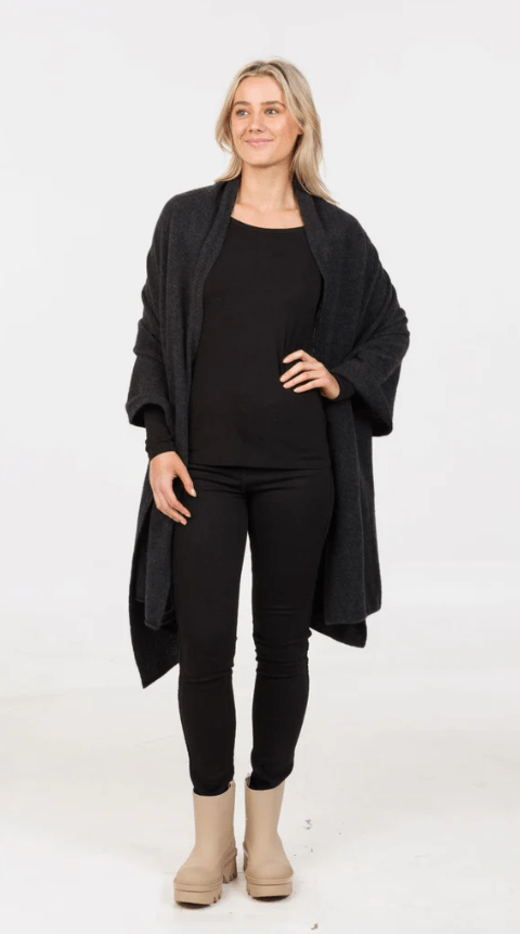 Load image into Gallery viewer, Native World Unisex Possum Merino Travel Wrap

