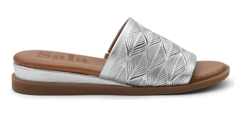 Load image into Gallery viewer, Sala Womens Benny Flat Slide
