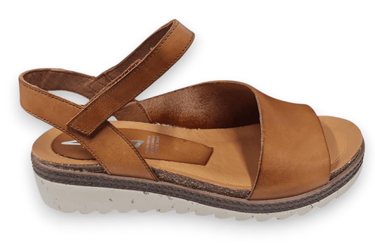 Zeta Womens Lena Sandal - Cuero