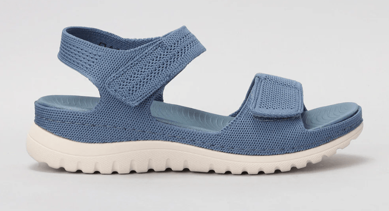 Load image into Gallery viewer, CC Resorts Womens Ram Sandals - Denim
