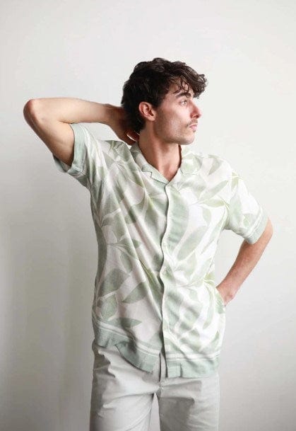 Load image into Gallery viewer, James Harper Mens Short Sleeve Cuban Collar Shirt
