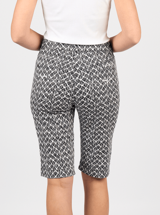 Vassalli Womens Printed Lightweight Straight Leg Short - Fan
