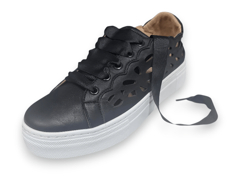 Load image into Gallery viewer, Wave Womens Leather Upper Black Shoes
