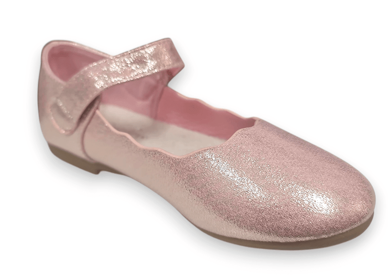Load image into Gallery viewer, Grosby Girls Reese Fit Comfort Durability Shoes
