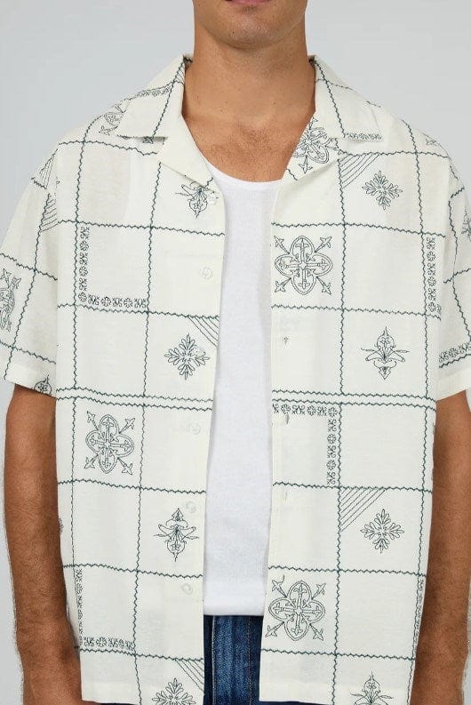 Load image into Gallery viewer, Silent Theory Mens Icon Short Sleeve Shirt
