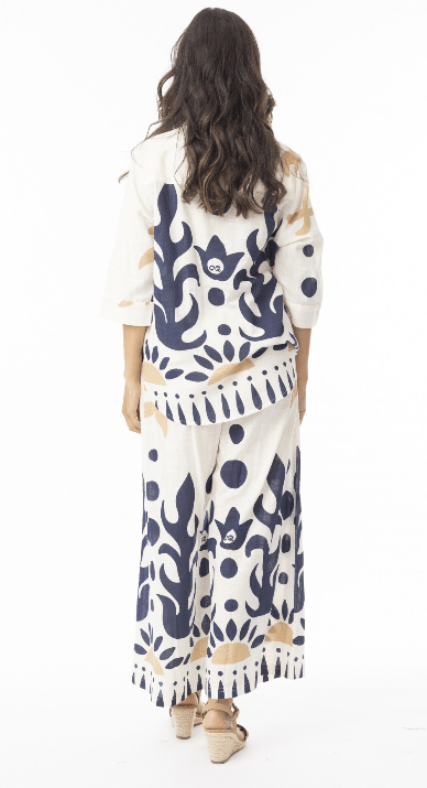 Load image into Gallery viewer, Orientique Womens Nazca Collar Top
