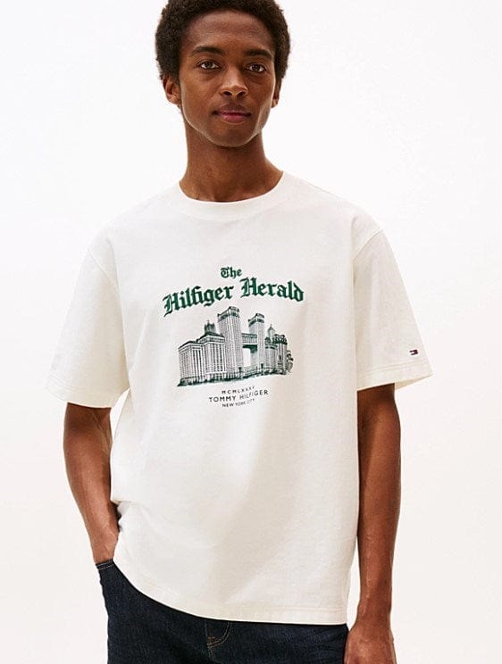 Load image into Gallery viewer, Tommy Hilfiger Mens Graphic Relaxed Crew Neck T-Shirt
