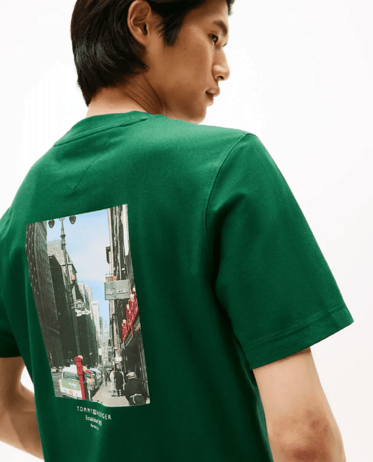 Tommy Hilfiger Mens Photo Print Graphic Tee - Ornamental Green
