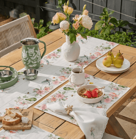 Pilbeam Anjou Table Runner