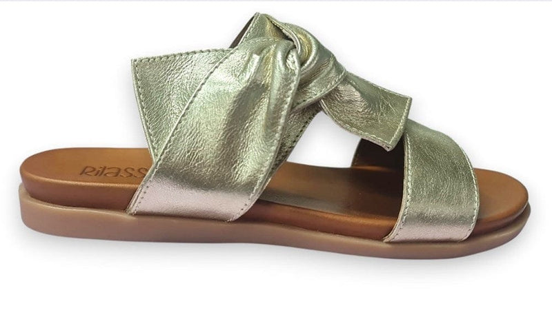 Load image into Gallery viewer, Rilassare Womens Beckah Sandal Shoes - Gold
