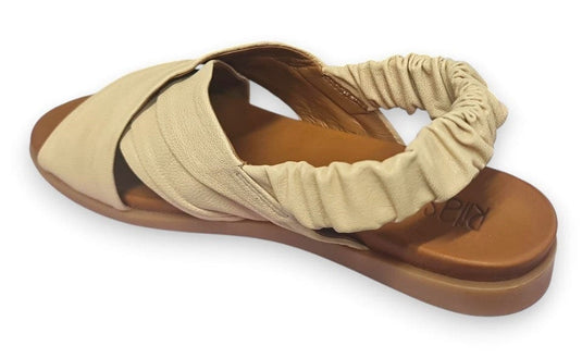 Rilassare Womens Bayney Sandals - Swan