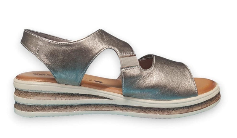 Load image into Gallery viewer, Cassini Womens Molli Sandals - Gilt
