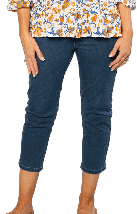 Equinox Womens Flat Elastic Waist 3/4 Length Pull-On Denim Jean - Stonewash