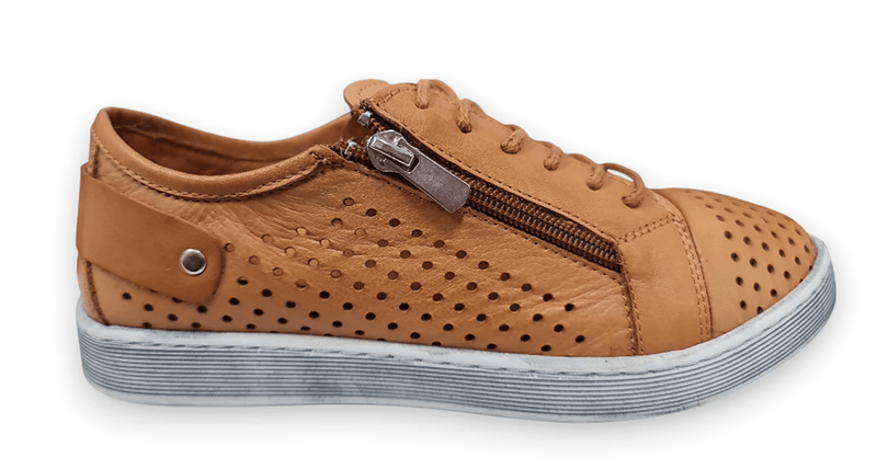 Load image into Gallery viewer, Cabello Comfort Womens EG17 Casual Shoes - Tan

